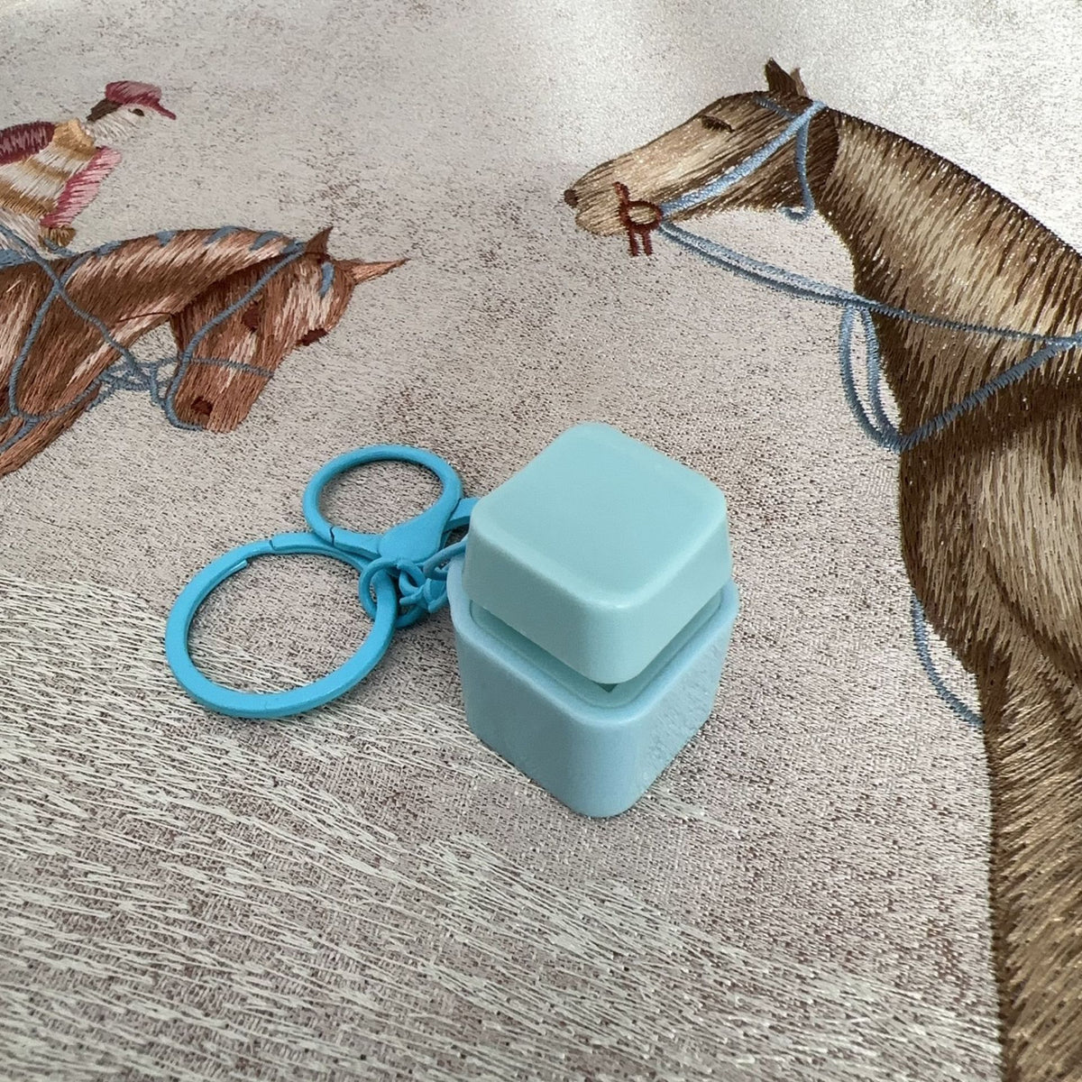 Mechanical Keyboard Switch Fidget Keychain — product view 13