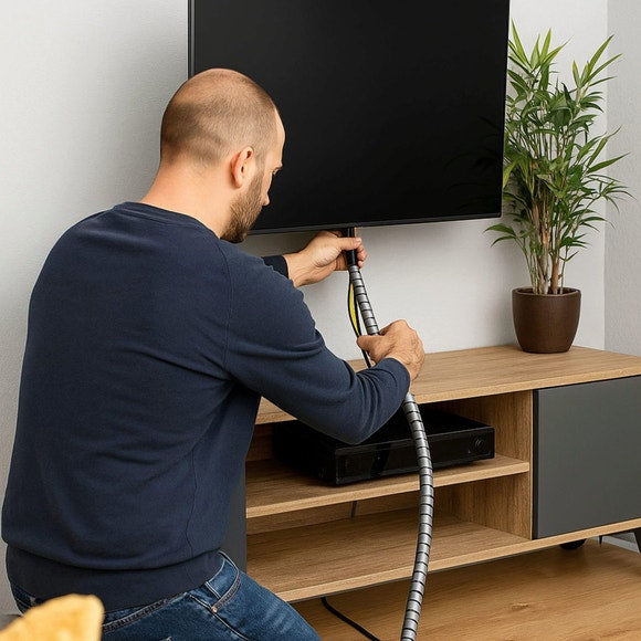 Retail box for the wire and cable organizer