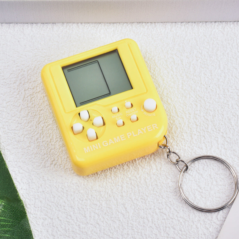 Retro Mini Game Console Keychain — product view 7